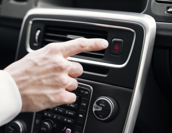 Interior do Carro com Ar Condicionado